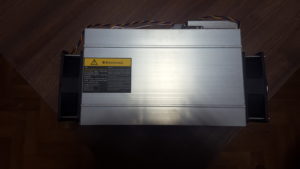 Antminer L3 +